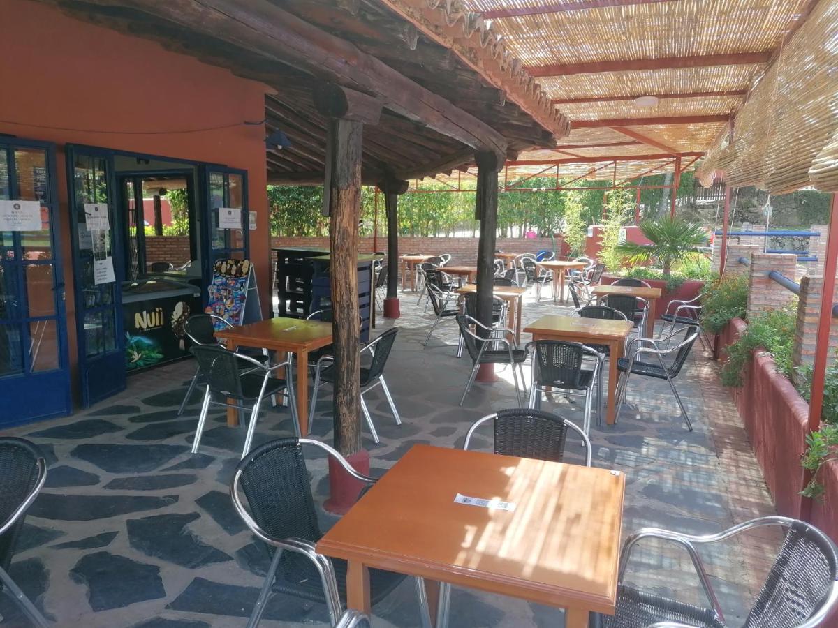 Complejo Aldea Vetonia Check Out Hasta Las 20H Parque De Mascotas Zonas Infantiles Ideal Grupos Parejas Familias Informate Apertura Piscina 1 De Mayo Hervás Exterior foto