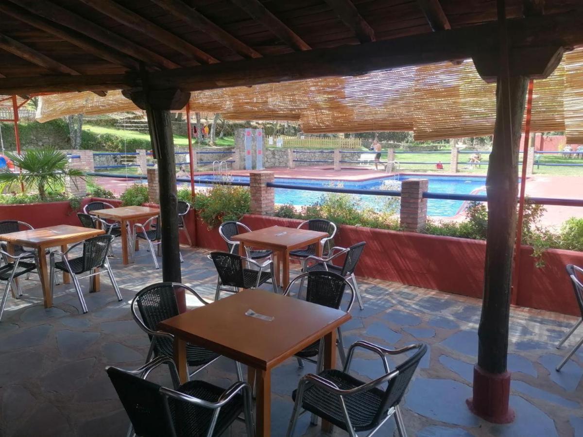 Complejo Aldea Vetonia Check Out Hasta Las 20H Parque De Mascotas Zonas Infantiles Ideal Grupos Parejas Familias Informate Apertura Piscina 1 De Mayo Hervás Exterior foto