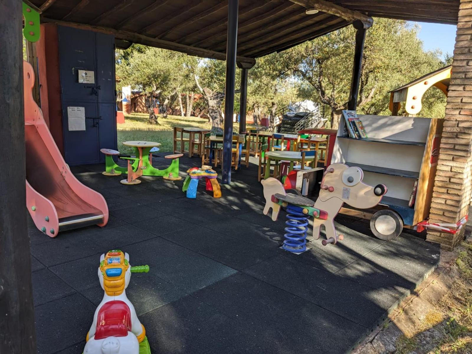 Complejo Aldea Vetonia Check Out Hasta Las 20H Parque De Mascotas Zonas Infantiles Ideal Grupos Parejas Familias Informate Apertura Piscina 1 De Mayo Hervás Exterior foto